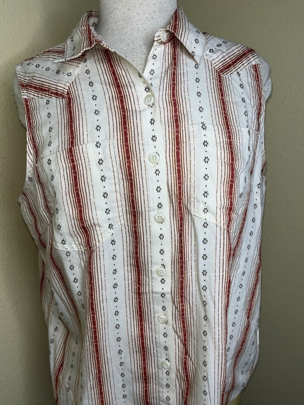 Ariat Top Size L Billy Jean Desert Stripe Button Front Sleeveless Western Blouse